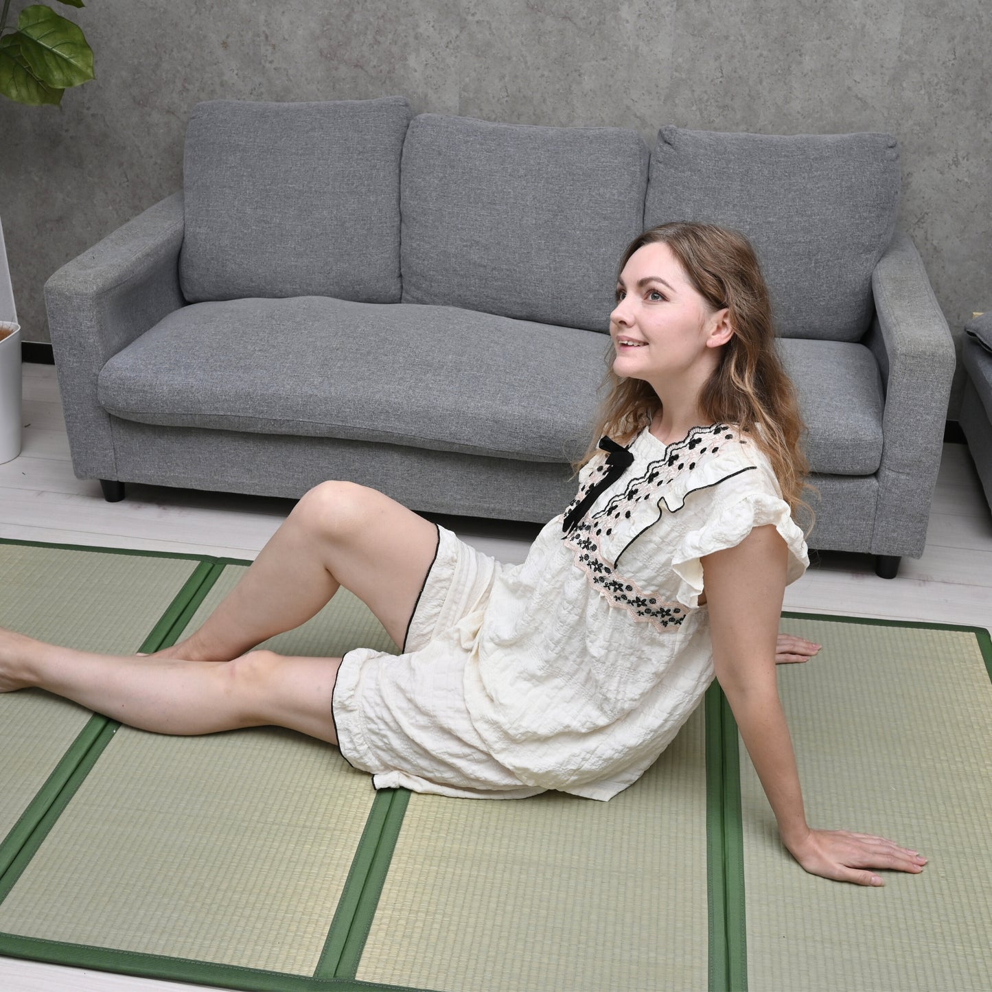 ［アメリカ限定販売］四つ折り畳マットレス（100cm×200cm×1.3cm）