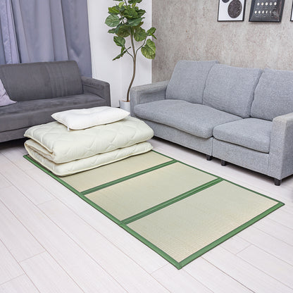 ［アメリカ限定販売］四つ折り畳マットレス（100cm×200cm×1.3cm）